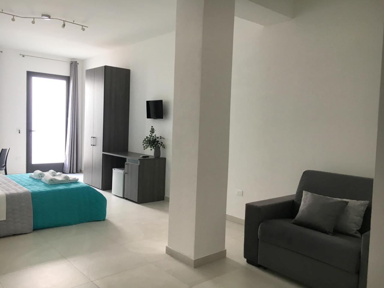 B&B Costa Azzurra Порто-Чезарео Экстерьер фото